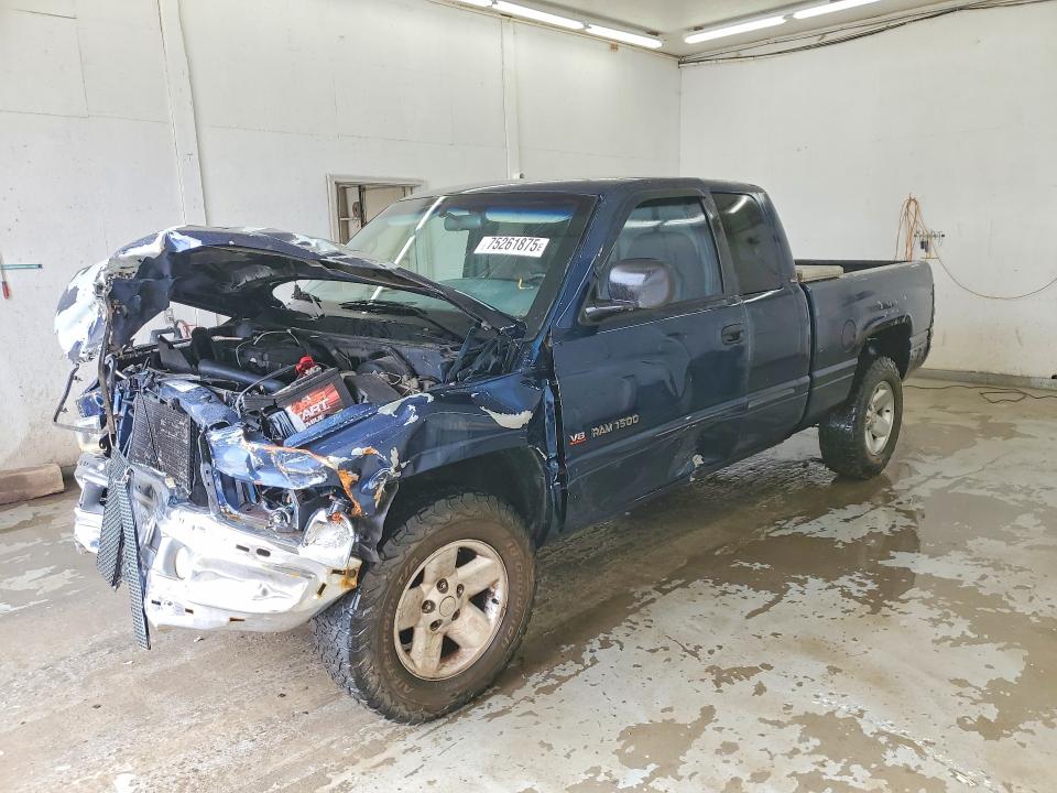 DODGE RAM 1500 2001 with VIN 3B7HC13Z21G720374 - Photo from auction