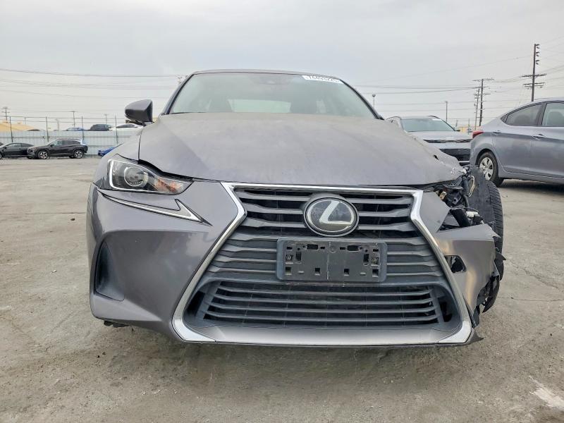 Photo 5 from auction – 2019 LEXUS IS 300 with VIN JTHBA1D2XK5098319