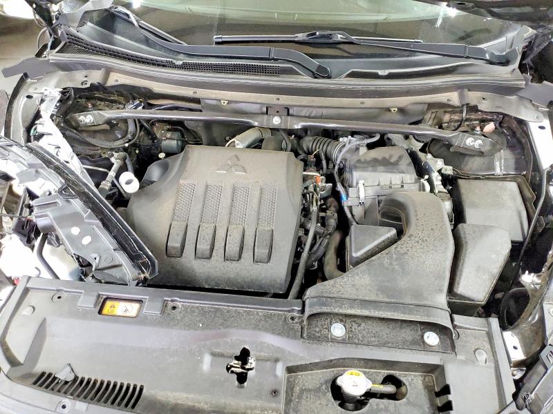 Photo 12 from auction – 2023 MITSUBISHI ECLIPSE CR with VIN JA4ATVAA7PZ003395