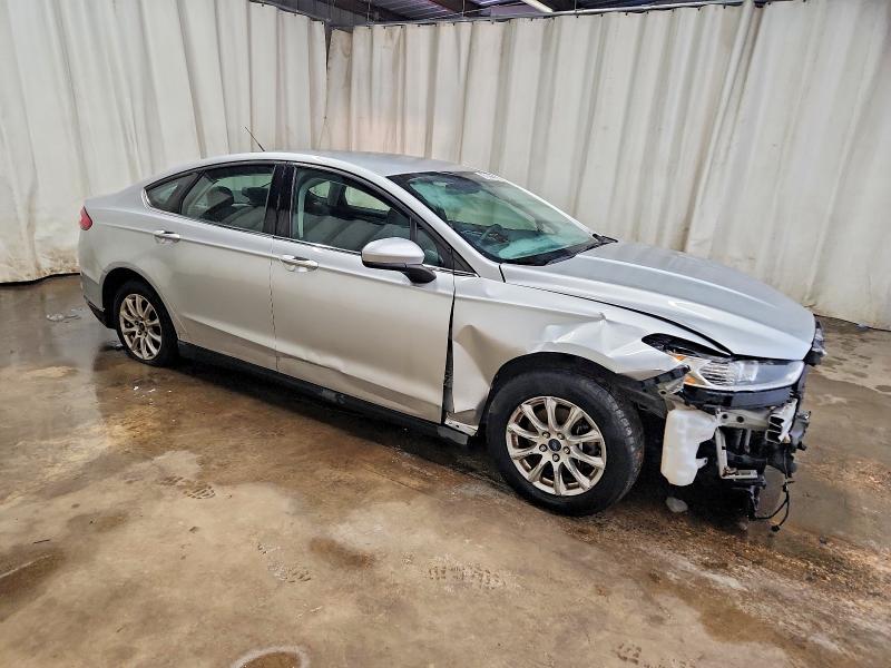 Photo 4 from auction – 2016 FORD FUSION with VIN 1FA6P0G77G5118056