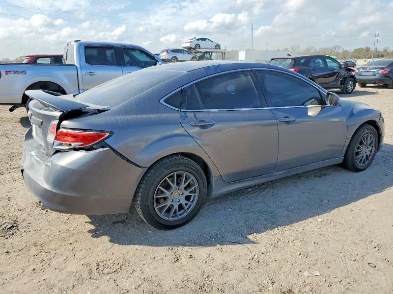 Photo 3 from auction – 2010 MAZDA 6 I with VIN 1YVHZ8BH3A5M26161