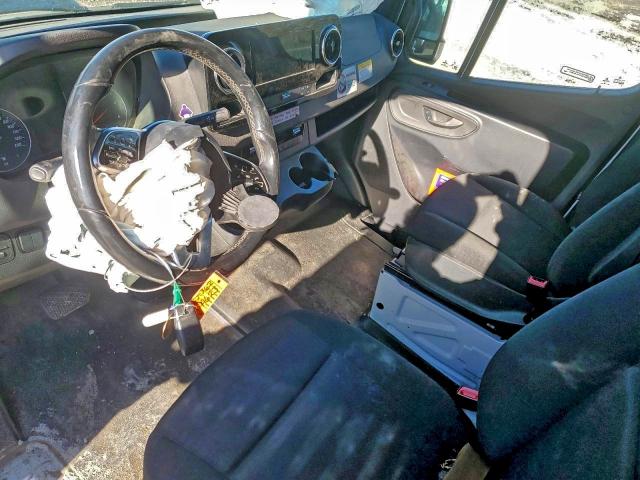 Photo 8 from auction – 2022 MERCEDES-BENZ SPRINTER with VIN W1Y4EBVY2NT095322