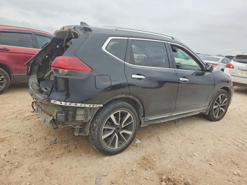 Photo 3 from auction – 2019 NISSAN ROGUE with VIN 5N1AT2MTXKC739496