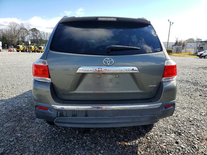 Photo 6 from auction – 2011 TOYOTA HIGHLANDER with VIN 5TDBK3EHXBS047054