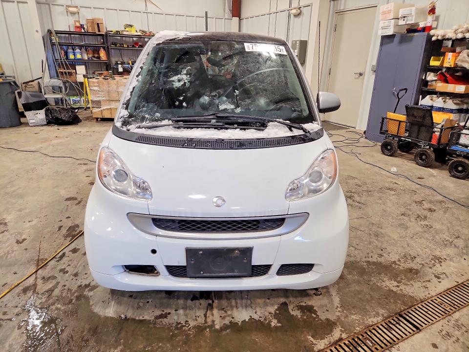 Photo 5 from auction – 2012 SMART FORTWO PUR with VIN WMEEJ3BA2CK528014