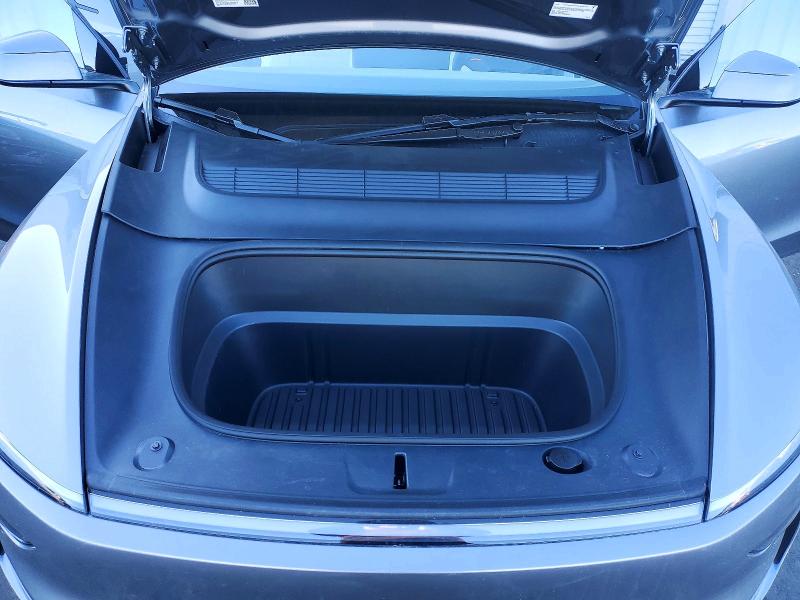 Photo 11 from auction – 2026 TESLA MODEL Y with VIN 7SAYGDEDXTF415532