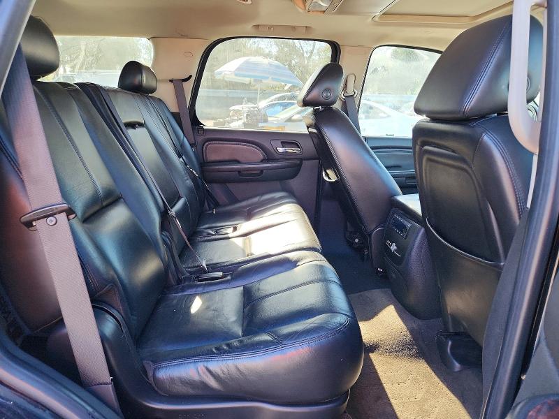 Photo 11 from auction – 2008 GMC YUKON with VIN 1GKFK63898J192618