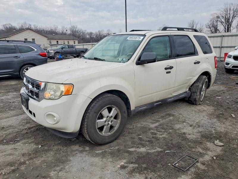 FORD ESCAPE XLT 2010 with VIN 1FMCU9D79AKC72612 - Photo from auction