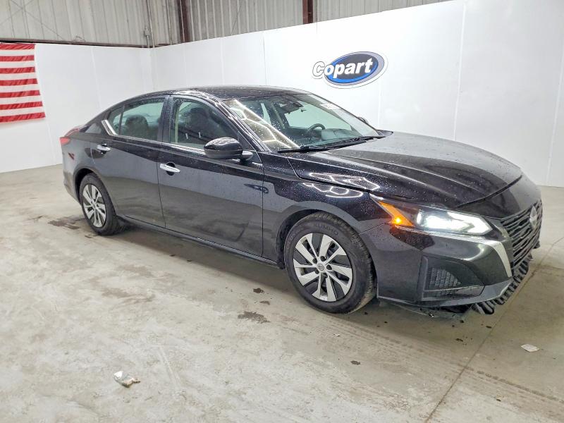 Photo 4 from auction – 2023 NISSAN ALTIMA S with VIN 1N4BL4BV4PN346541