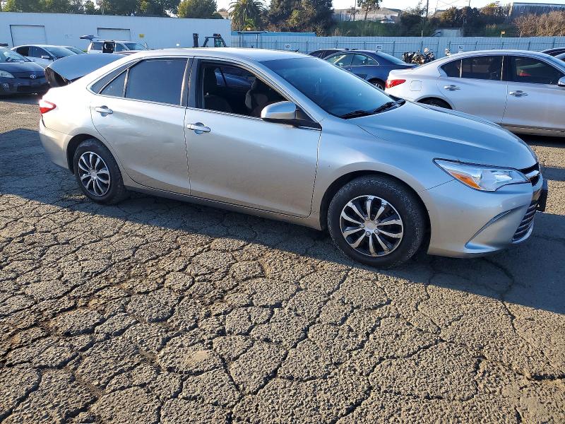 Photo 4 from auction – 2015 TOYOTA CAMRY LE with VIN 4T4BF1FK6FR450499