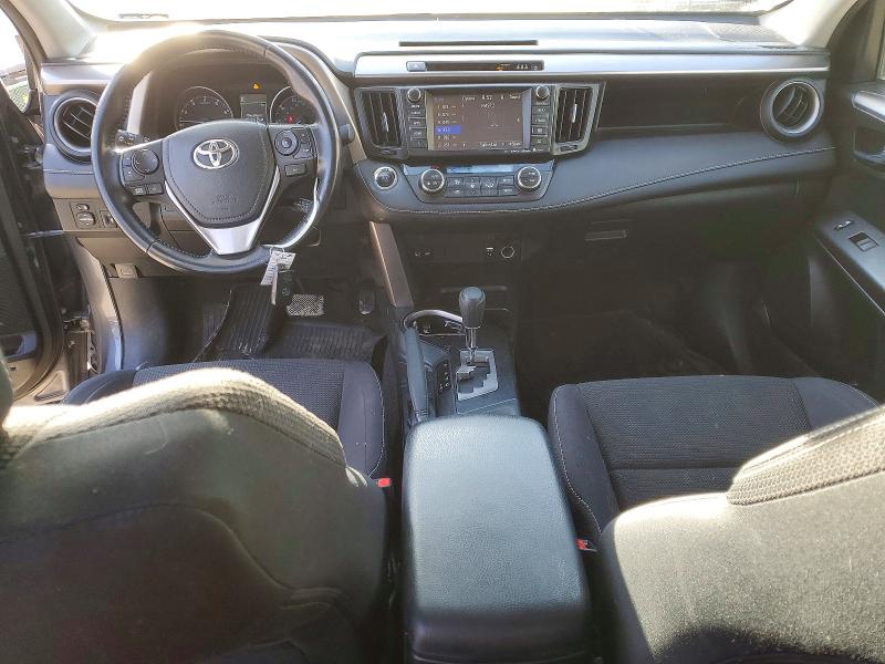 Photo 8 from auction – 2017 TOYOTA RAV4 XLE with VIN JTMRFREV7HD199776