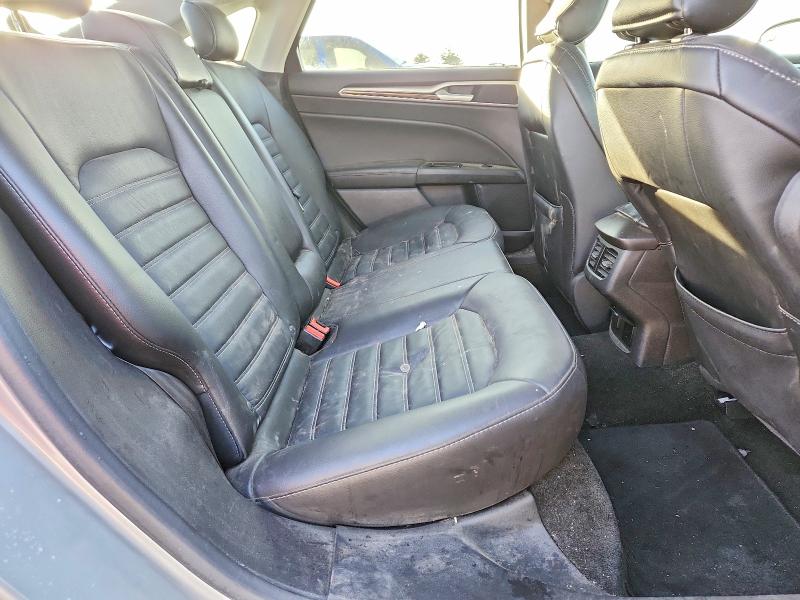 Photo 10 from auction – 2016 FORD FUSION SE with VIN 3FA6P0PU7GR320740