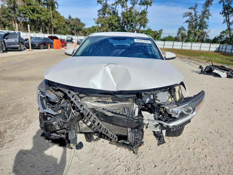 Photo 5 from auction – 2016 KIA OPTIMA with VIN KNAGT4L38G5075087