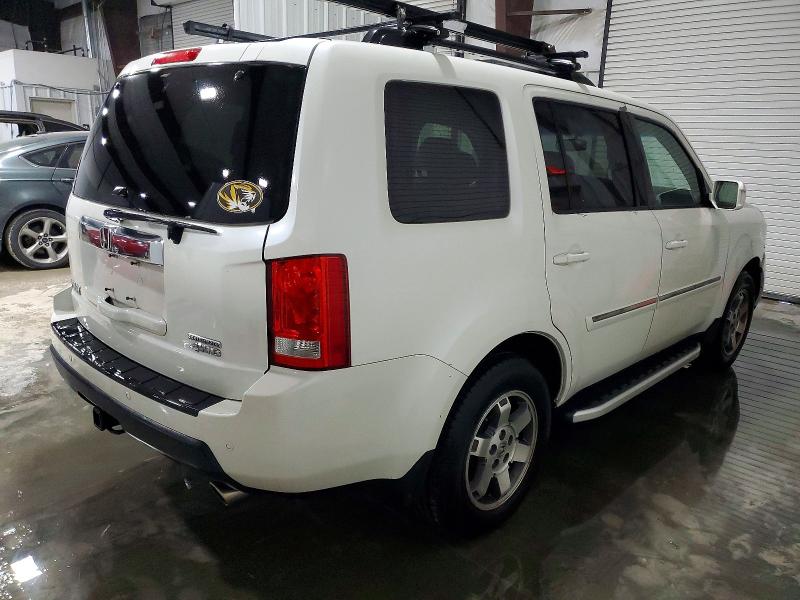 Photo 3 from auction – 2011 HONDA PILOT TOUR with VIN 5FNYF4H97BB017264