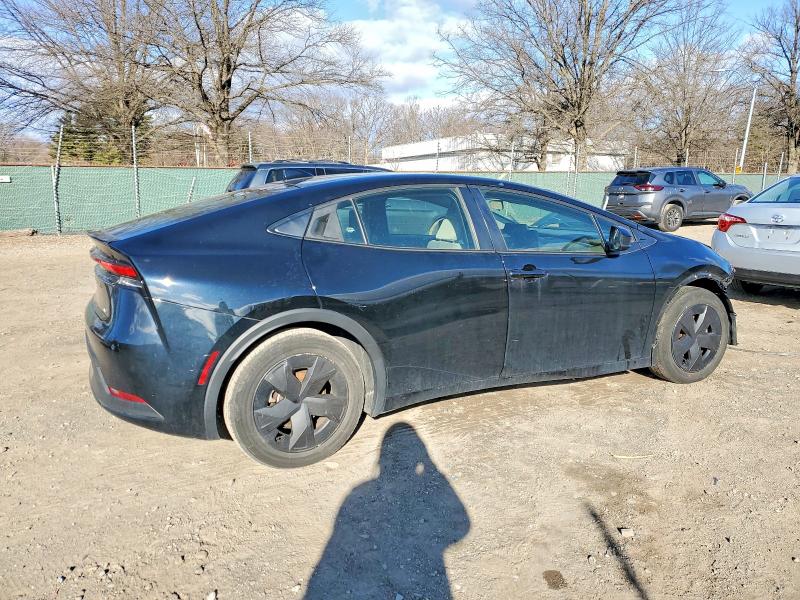 Photo 3 from auction – 2023 TOYOTA PRIUS with VIN JTDACAAU4P3008209