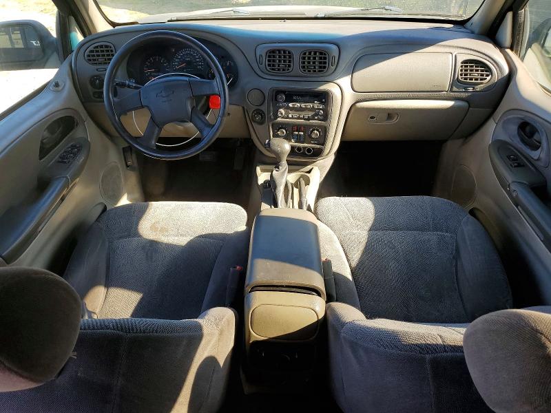 Photo 8 from auction – 2003 CHEVROLET TRAILBLAZE with VIN 1GNES16S636137709