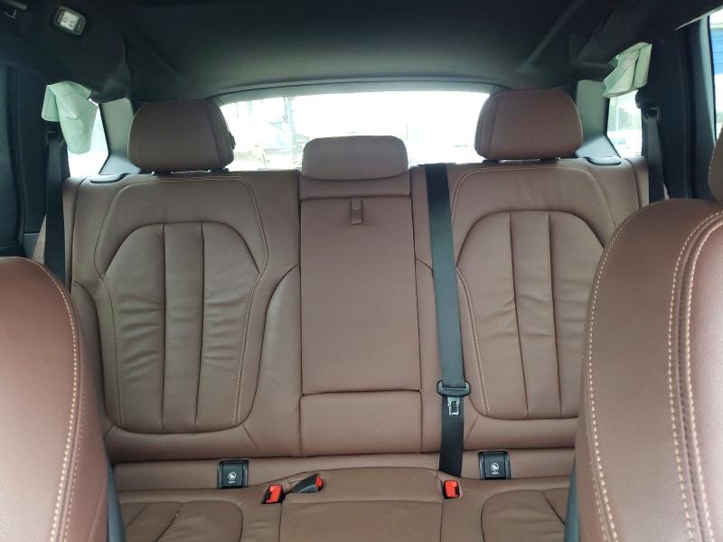 Photo 10 from auction – 2020 BMW X5 with VIN 5UXCR4C06L9C57946
