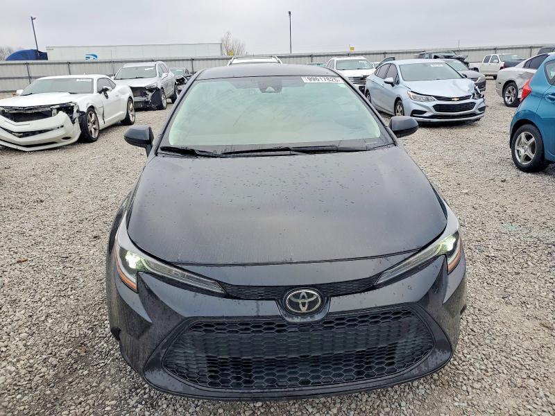 Photo 5 from auction – 2021 TOYOTA COROLLA LE with VIN 5YFEPMAE0MP207776