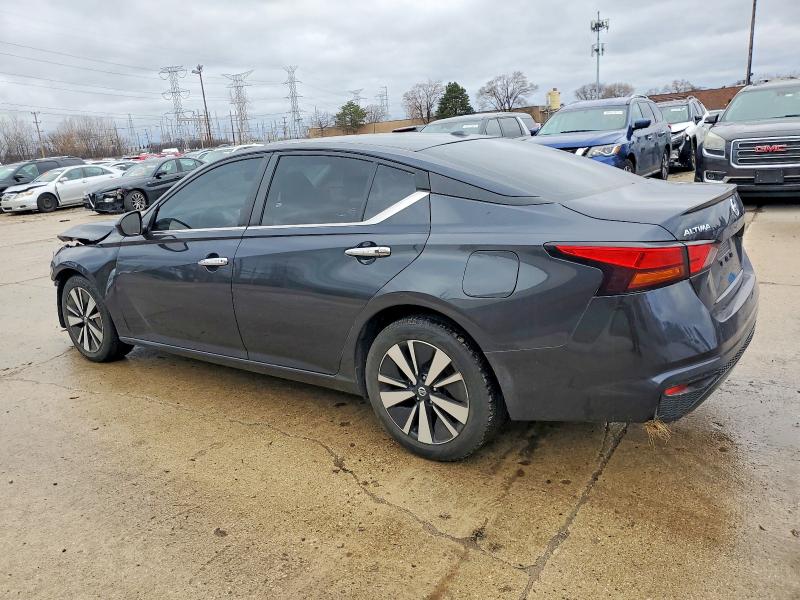Photo 2 from auction – 2021 NISSAN ALTIMA SV with VIN 1N4BL4DV4MN314178