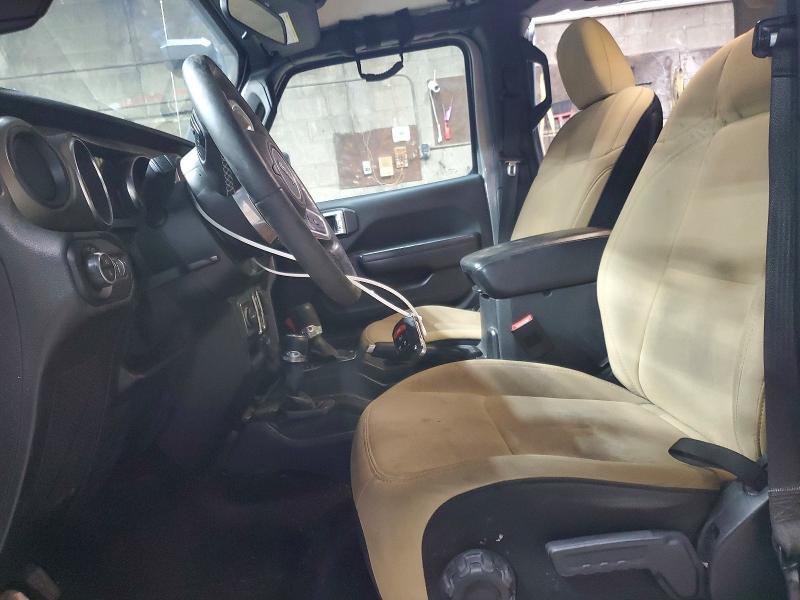 Photo 7 from auction – 2020 JEEP GLADIATOR with VIN 1C6HJTAG4LL109049