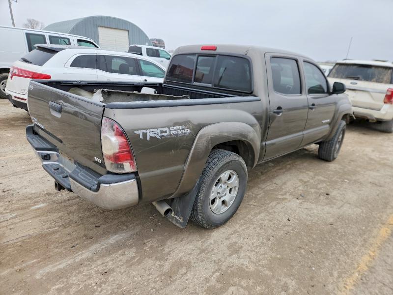 Photo 3 from auction – 2013 TOYOTA TACOMA DOU with VIN 3TMLU4EN2DM108247
