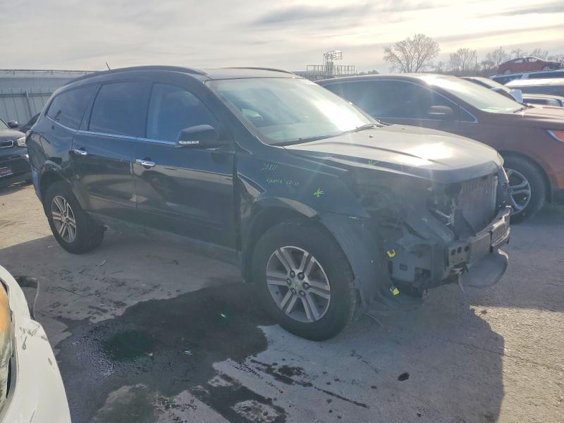 Photo 4 from auction – 2016 CHEVROLET TRAVERSE L with VIN 1GNKRGKD2GJ271323
