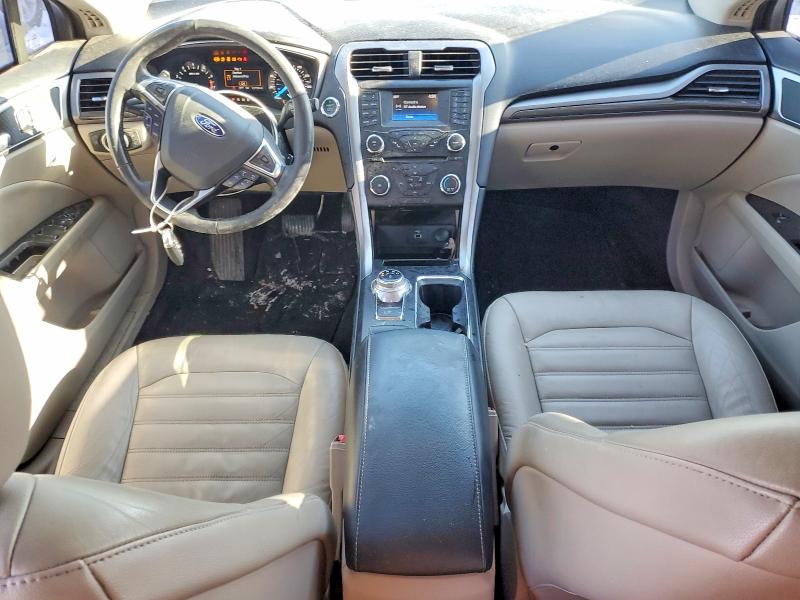 Photo 8 from auction – 2017 FORD FUSION with VIN 3FA6P0HDXHR326807