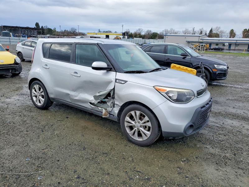 Photo 4 from auction – 2015 KIA SOUL + with VIN KNDJP3A53F7802067
