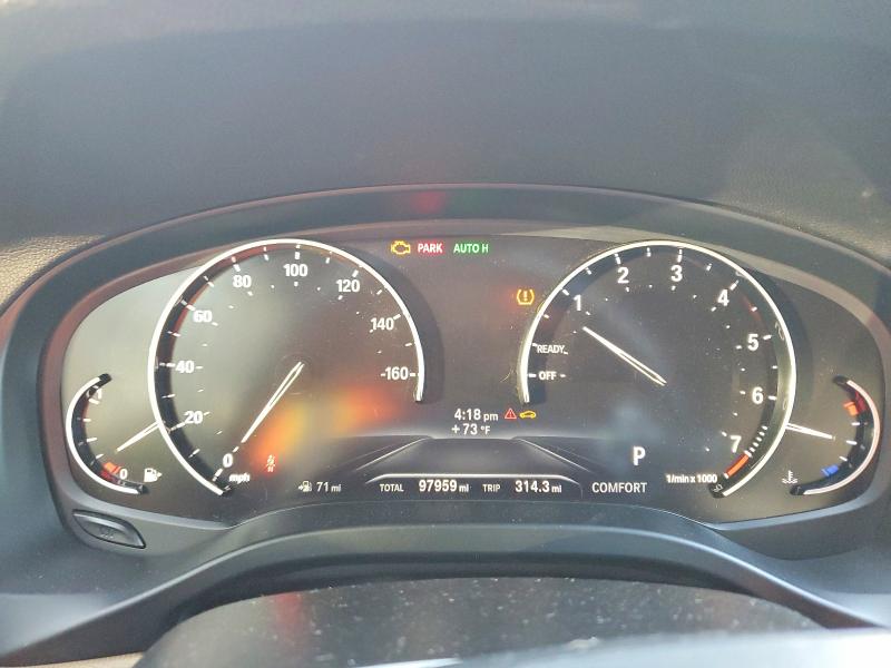Photo 9 from auction – 2019 BMW X3 SDRIVE3 with VIN 5UXTR7C51KLR46398