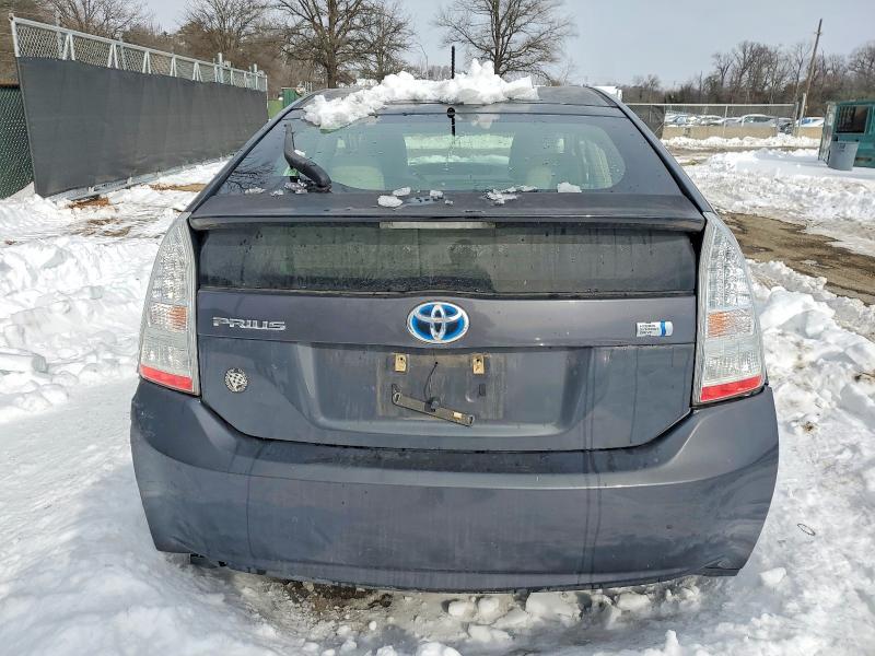 Photo 6 from auction – 2011 TOYOTA PRIUS with VIN JTDKN3DU3B5349555