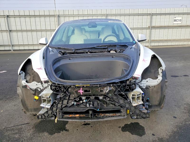 Photo 5 from auction – 2022 TESLA MODEL 3 with VIN 5YJ3E1EB3NF232714