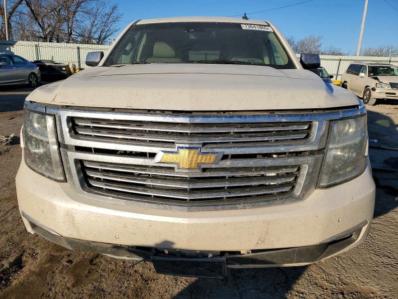 Photo 5 from auction – 2015 CHEVROLET SUBURBAN with VIN 1GNSKKKC2FR253595