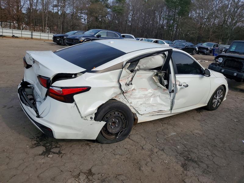 Photo 3 from auction – 2019 NISSAN ALTIMA S with VIN 1N4BL4BVXKC114451