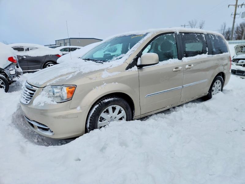 CHRYSLER TOWN & COU 2015 with VIN 2C4RC1BG2FR717786 - Photo from auction