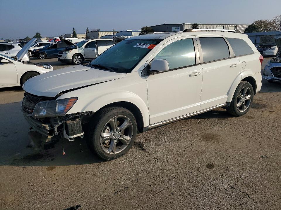 DODGE JOURNEY 2017 with VIN 3C4PDCGG0HT535528 - Photo from auction