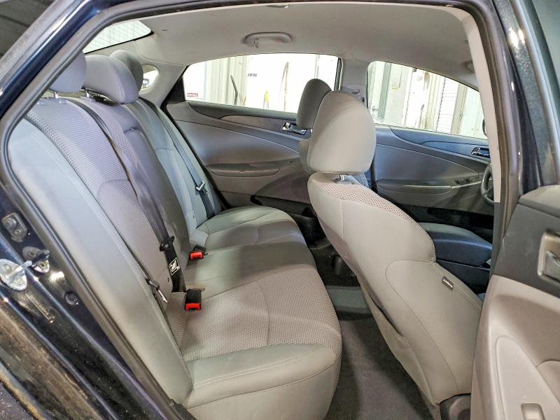 Photo 10 from auction – 2013 HYUNDAI SONATA with VIN 5NPEB4AC3DH809436