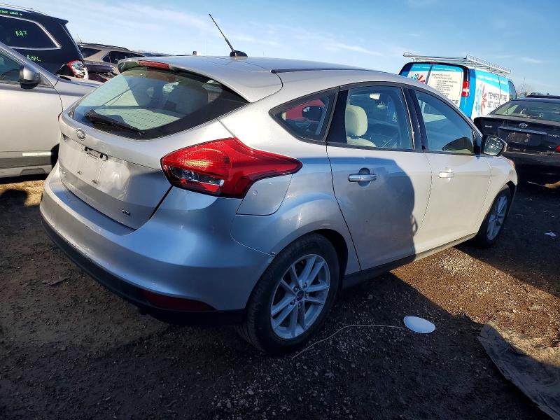 Фото 3 с аукциона – 2017 FORD FOCUS SE с VIN 1FADP3K21HL225640