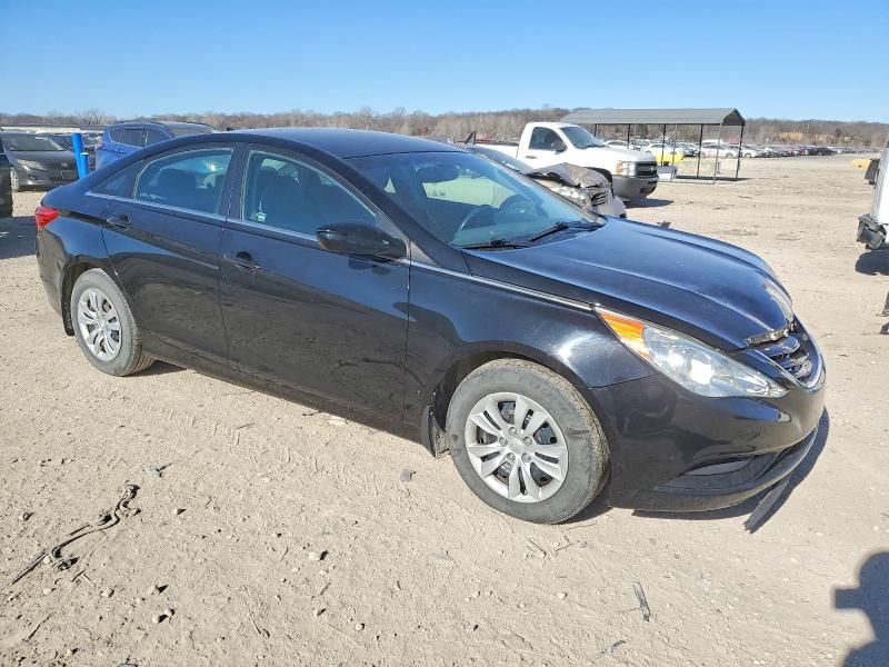 Photo 4 from auction – 2011 HYUNDAI SONATA GLS with VIN 5NPEB4AC6BH177318