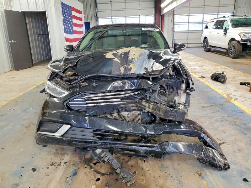 Photo 5 from auction – 2017 FORD FUSION SE with VIN 3FA6P0H96HR112490