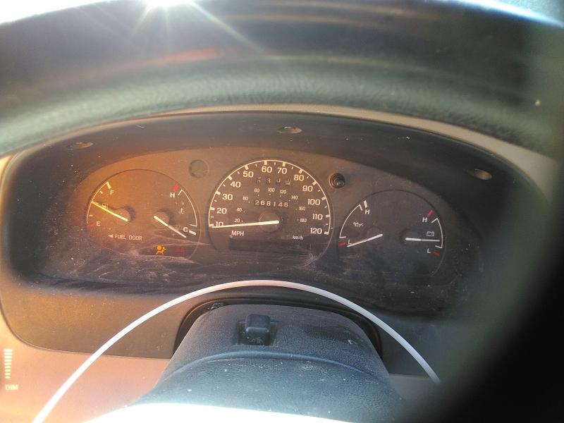 Photo 9 from auction – 1998 FORD RANGER with VIN 1FTYR10C7WPA02076