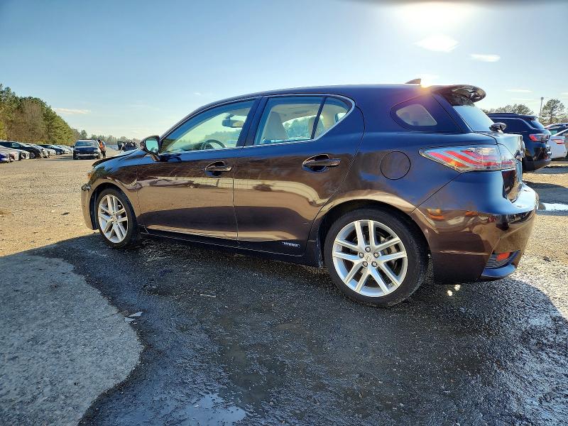 Photo 2 from auction – 2015 LEXUS CT with VIN JTHKD5BH6F2250299