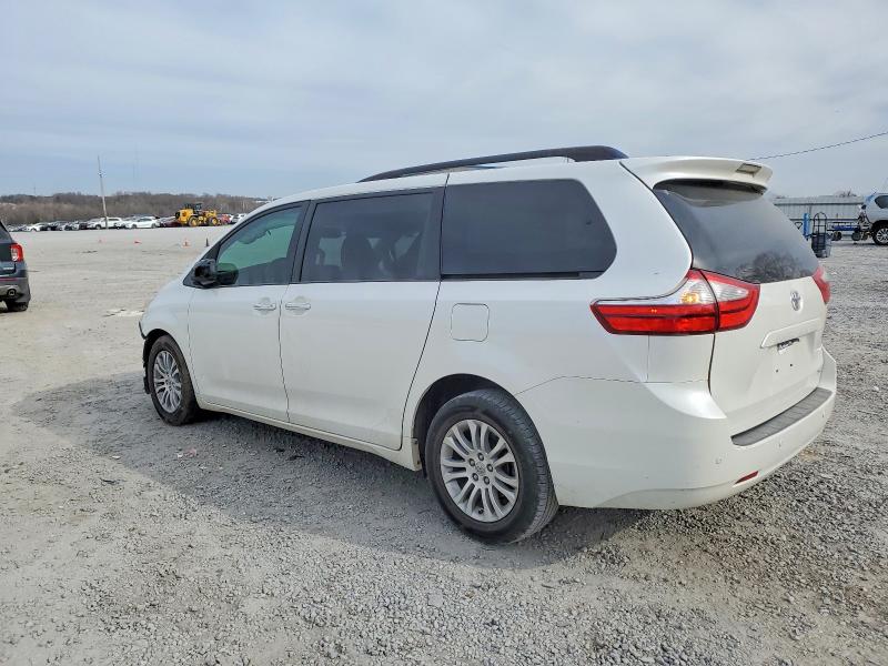 Photo 2 from auction – 2016 TOYOTA SIENNA with VIN 5TDYK3DC3GS726073