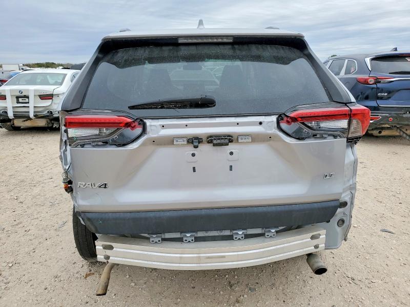 Photo 6 from auction – 2021 TOYOTA RAV4 with VIN 2T3H1RFV5MC112433