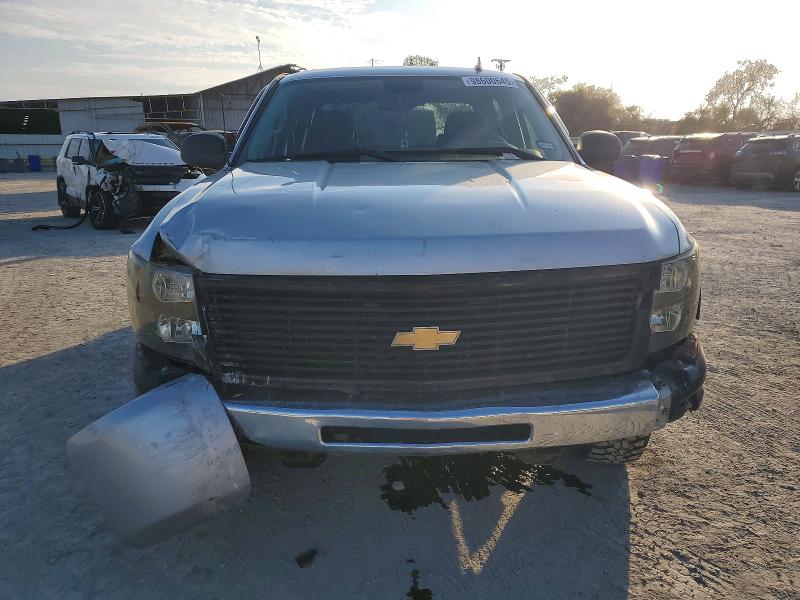 Photo 5 from auction – 2011 CHEVROLET SILVERADO with VIN 3GCPCREA2BG131330