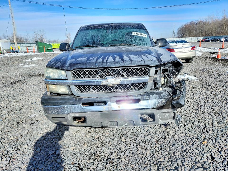 Photo 5 from auction – 2004 CHEVROLET SILVERADO with VIN 1GCEC14X24Z134942