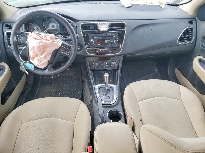 Photo 8 from auction – 2012 CHRYSLER 200 LX with VIN 1C3CCBAG7CN171948