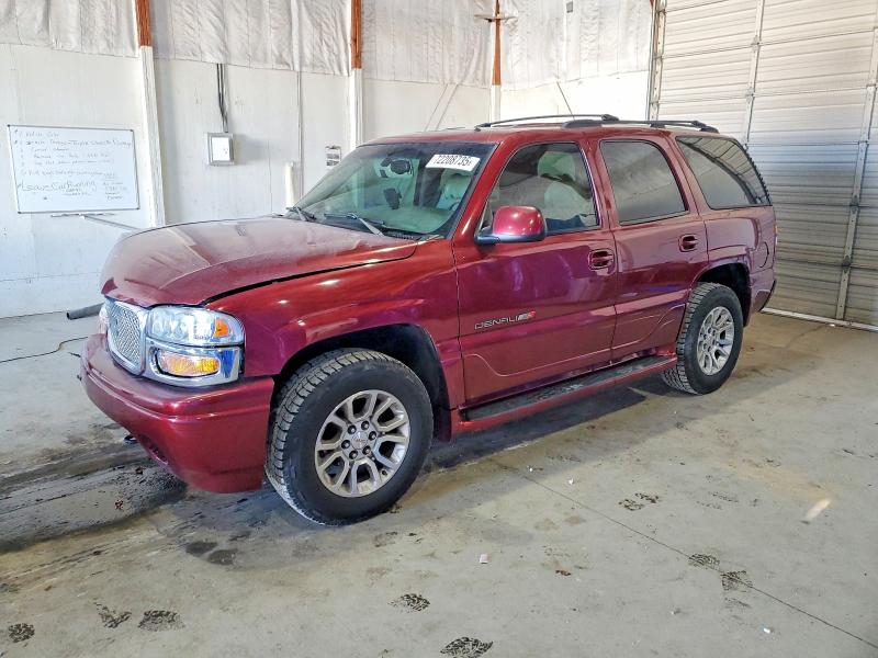 GMC DENALI 2002 z numerem VIN 1GKEK63U62J247154 - Zdjęcie z aukcji