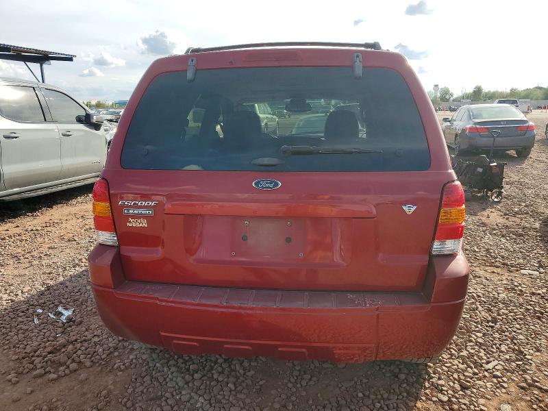 Photo 6 from auction – 2005 FORD ESCAPE LIM with VIN 1FMCU04105KD52085