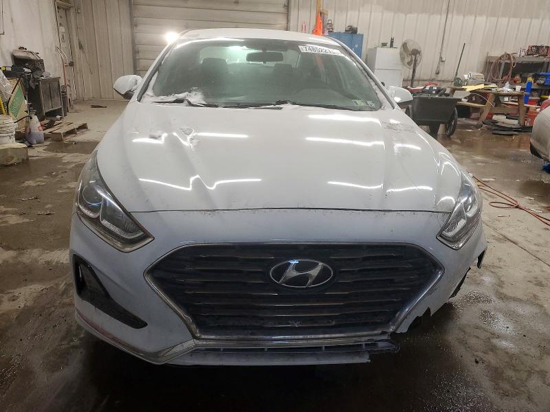 Photo 5 from auction – 2019 HYUNDAI SONATA SE with VIN 5NPE24AF3KH795223