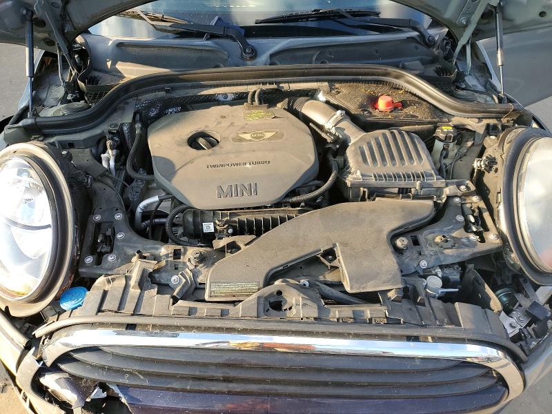 Photo 11 from auction – 2016 MINI COOPER with VIN WMWXP5C51G2D13135
